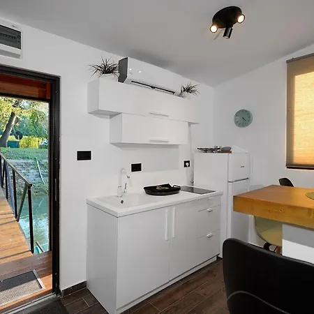 House * Belgrado